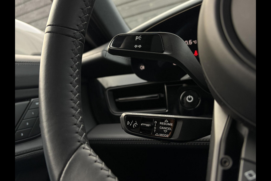 Porsche Taycan Sport Turismo 4S 79 kWh Performance - Sport Chrono l Lift l Luchtv. l HUD l Panoramadak