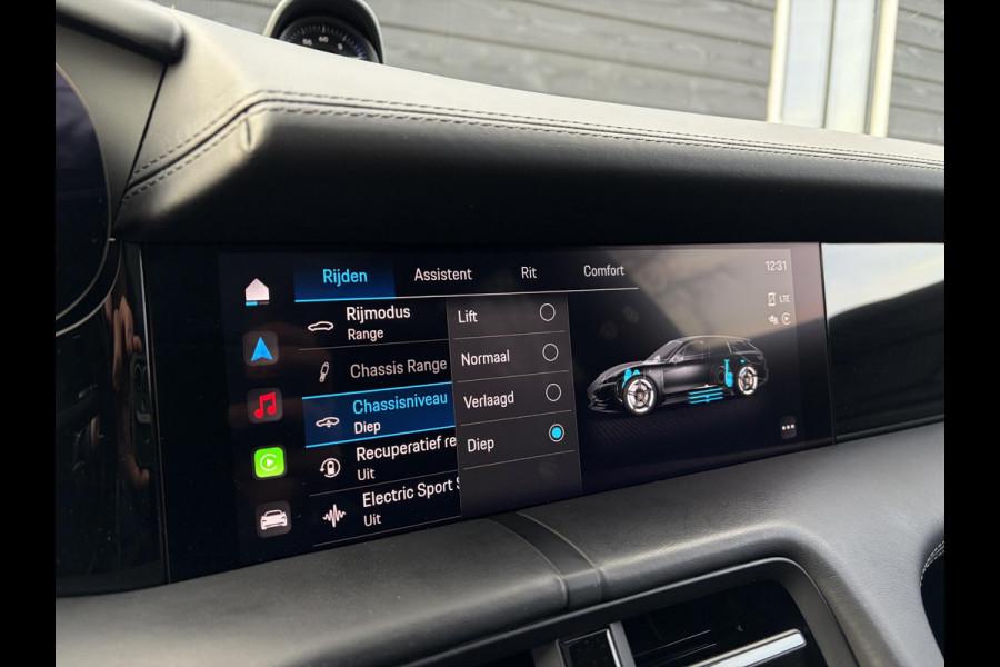 Porsche Taycan Sport Turismo 4S 79 kWh Performance - Sport Chrono l Lift l Luchtv. l HUD l Panoramadak
