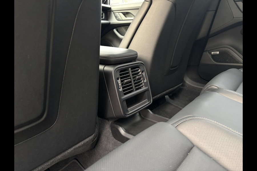 Porsche Taycan Sport Turismo 4S 79 kWh Performance - Sport Chrono l Lift l Luchtv. l HUD l Panoramadak