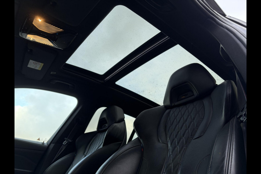 BMW X5 xDrive45e High Executive M-Sport l Sky Lounge l Achteras best. l M-Perf. Stoelen l Panorama l Softclose