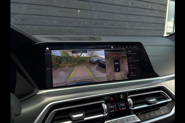 BMW X5 xDrive45e High Executive M-Sport l Sky Lounge l Achteras best. l M-Perf. Stoelen l Panorama l Softclose