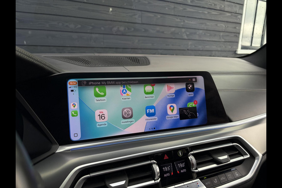 BMW X5 xDrive45e High Executive M-Sport l Sky Lounge l Achteras best. l M-Perf. Stoelen l Panorama l Softclose