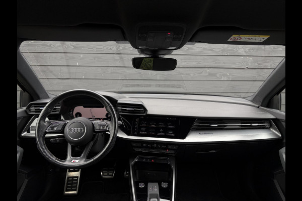 Audi A3 Sportback 35 TFSI edition one S-Line l Black-Edit. l Trekh. l RS-Seats l Matrix l 19'' l Apple Cplay