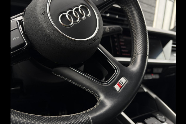 Audi A3 Sportback 35 TFSI edition one S-Line l Black-Edit. l Trekh. l RS-Seats l Matrix l 19'' l Apple Cplay