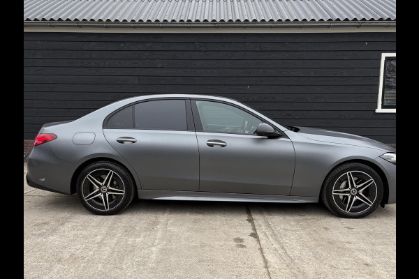 Mercedes-Benz C-Klasse C300 e AMG Line l Dealer O.H l 1e eig l ACC l Sfeerverlicht. l Burmester