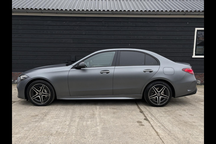 Mercedes-Benz C-Klasse C300 e AMG Line l Dealer O.H l 1e eig l ACC l Sfeerverlicht. l Burmester