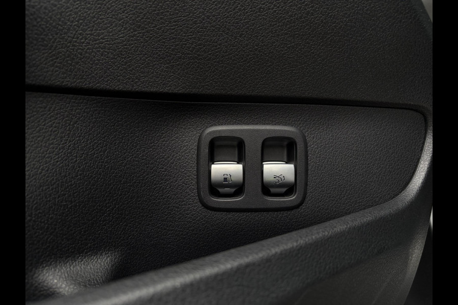 Mercedes-Benz C-Klasse C300 e AMG Line l Dealer O.H l 1e eig l ACC l Sfeerverlicht. l Burmester