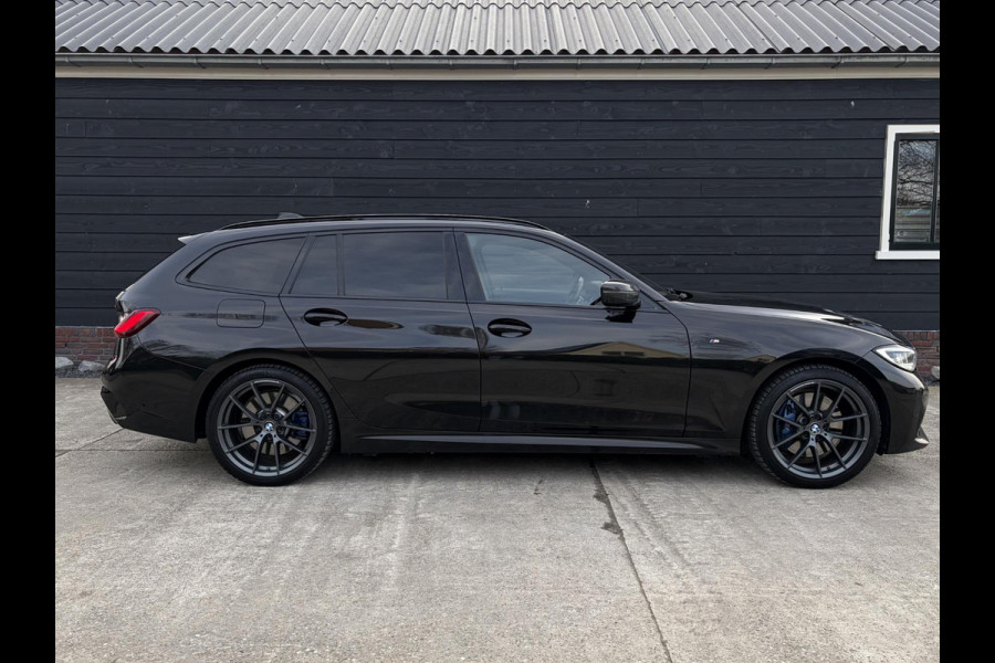 BMW 3 Serie Touring 330e High Executive M-Sport l Individual l Laser l Panorama l HUD l Trekhaak