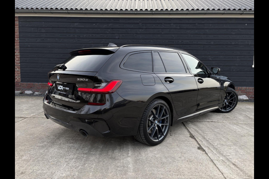 BMW 3 Serie Touring 330e High Executive M-Sport l Individual l Laser l Panorama l HUD l Trekhaak