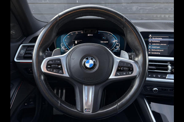 BMW 3 Serie Touring 330e High Executive M-Sport l Individual l Laser l Panorama l HUD l Trekhaak