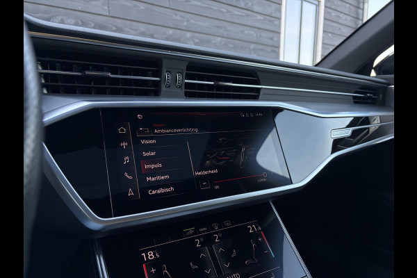 Audi A6 Avant 55 TFSI e quattro Competition - S-Line l Panorama l Trekhaak l HUD l Memory