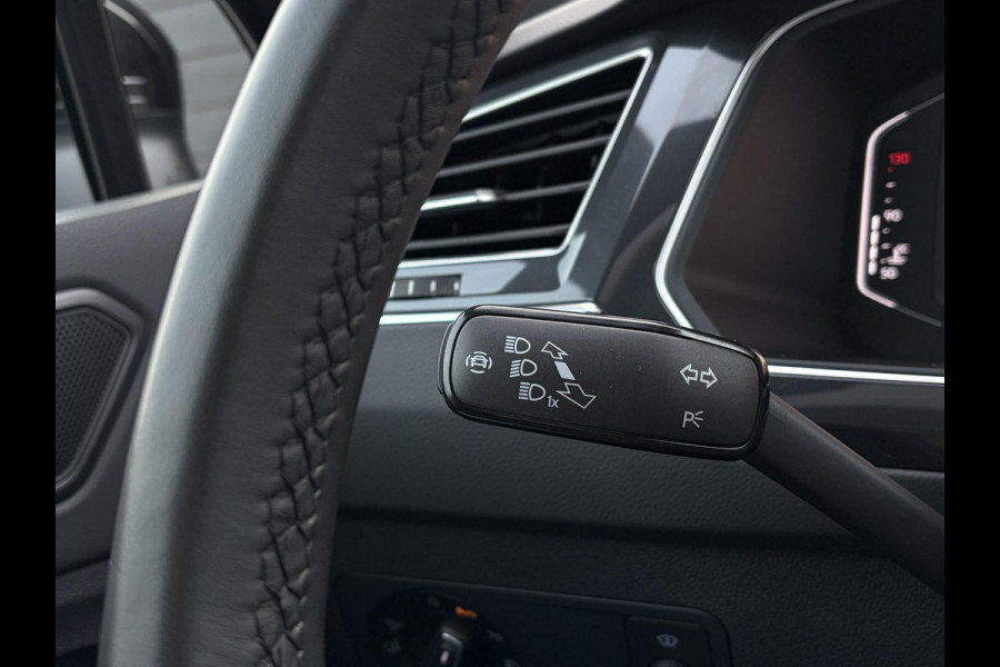 Volkswagen Tiguan 2.0 TSI 4Motion - 3x R-Line l Panorama l HUD l Leder l Memory l 20'' inch
