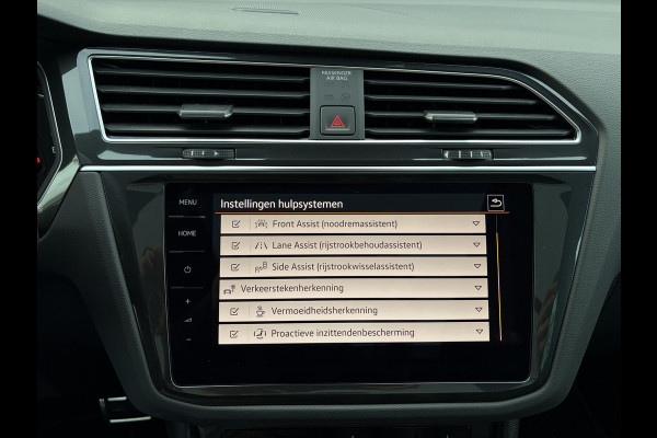 Volkswagen Tiguan 2.0 TSI 4Motion - 3x R-Line l Panorama l HUD l Leder l Memory l 20'' inch