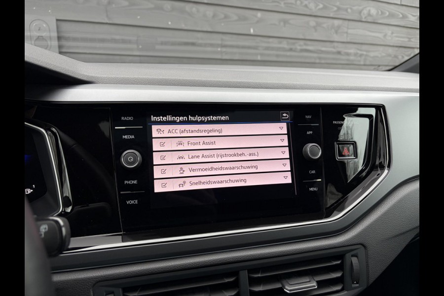 Volkswagen Polo 1.0 TSI R-Line Business l Panorama l Camera l IQ-Light l Apple Carplay