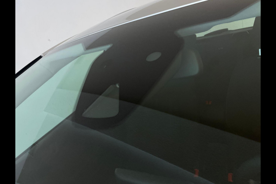 Ford Fiesta 1.0 EcoBoost Connected AIRCO NAVI CRUISE BLUETOOTH ELEK RAMEN CENT VERG PDC 5DRS ZEER NETTE AUTO