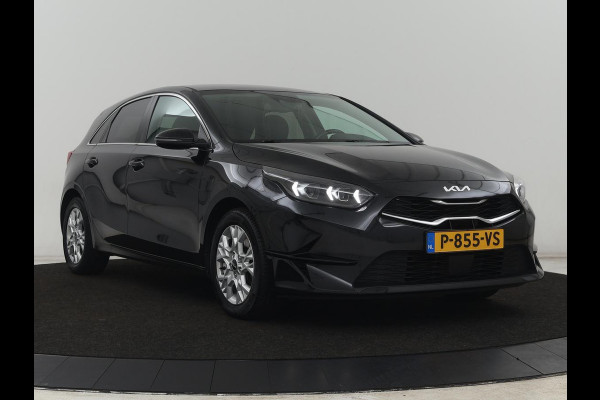 Kia Ceed 1.0 T-GDi DynamicPlusLine | Stoel & stuurverwarming | Trekhaak | Adaptive cruise | Camera | Carplay | Half leder | Keyless | Full LED | Navigatie