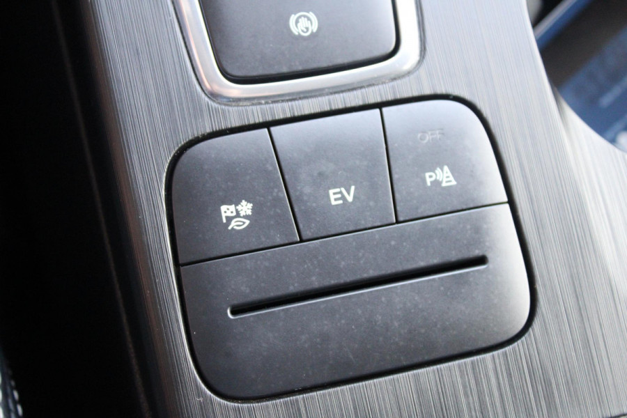 Ford Kuga 2.5 PHEV Vignale | Winter pack | Lederen bekleding | Camera