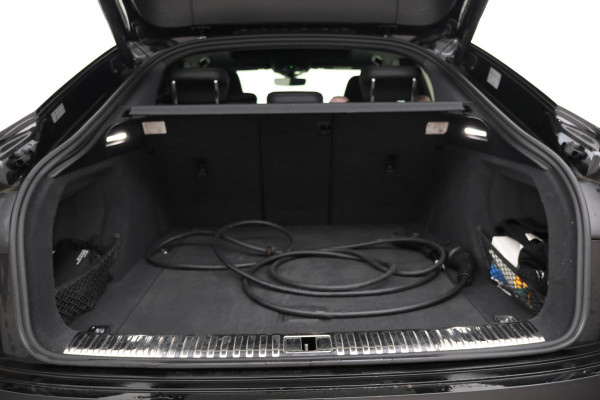 Audi e-tron Sportback 55 quattro S edition 95 kWh Adaptieve Cruise, B&O, Panoramadak, Camera