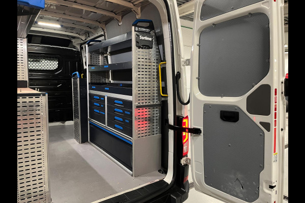 Volkswagen Crafter Automaat DSG Servicewagen 35 2.0 TDI 140pk L3H3 Highline Sortimo kasten Victron v230 Standkachel RIJKLAARPRIJS