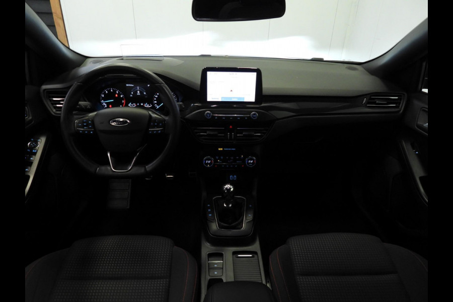 Ford FOCUS Wagon 1.0 EcoBoost ST Line Business NAVI/CAMERA/CLIMA/HEAD-UP/LED/17"LMV!