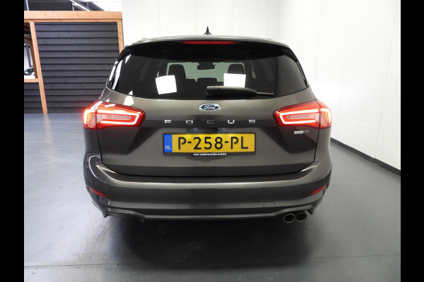 Ford FOCUS Wagon 1.0 EcoBoost ST Line Business NAVI/CAMERA/CLIMA/HEAD-UP/LED/17"LMV!