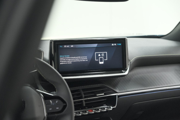 Peugeot e-2008 EV GT 50 kWh | Camera | Navigatie | Apple Carplay | Parkeersensoren