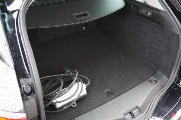 Renault Mégane Estate 160PK PHEV Business ed. AUT. | LEDER | PARK ASSIST | BLUETOOTH