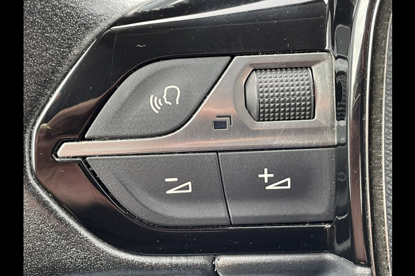 Peugeot 208 75pk Active (Airco - Parkeersensoren - Navigatie via APP - Cruise Controle - Parelmoer wit)