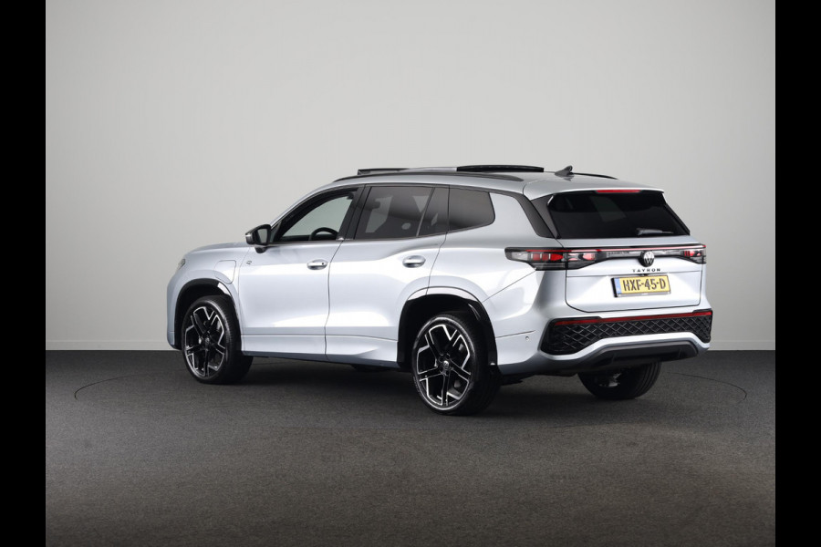 Volkswagen Tayron 1.5 eHybrid R-Line Edition 204PK | Automaat (DSG) | Panoramadak | Black Style pakket | Wegklapbare trekhaak | Verlengde garantie