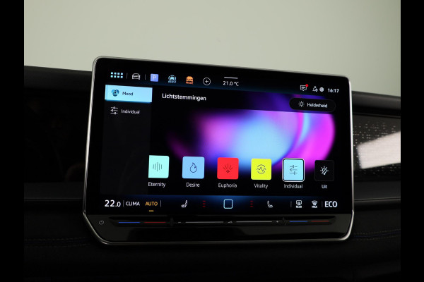 Volkswagen Tayron 1.5 eHybrid R-Line Edition 204PK | Automaat (DSG) | Panoramadak | Black Style pakket | Wegklapbare trekhaak | Verlengde garantie