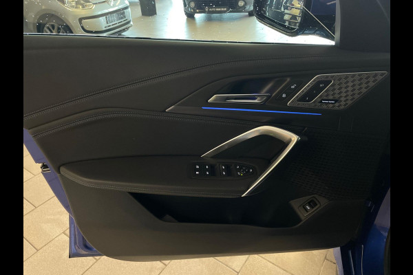 BMW X1 XDrive30e M Pakket 327PK AUTOMAAT AIRCO NAVI CRUISE BT STUURVERWARMING 360 CAMERA LED MET LAK TREKHAAK CENT VERG NIEUWSTAAT