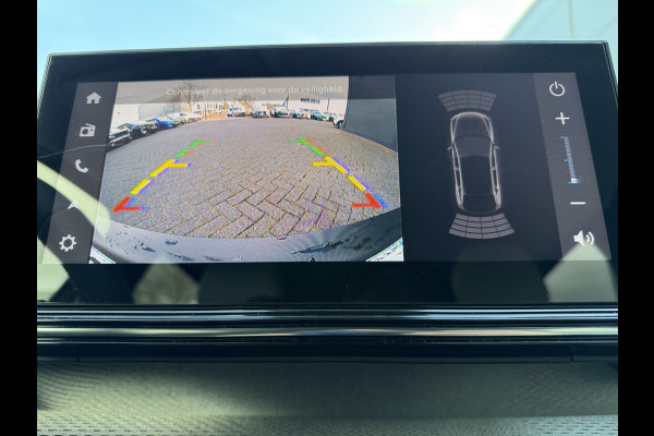 Citroën C3 100pk Max (Camera - Navigatie - Automatische Airco - LED - 17"- Apple Carplay - Draadloos laden - Two Tone)