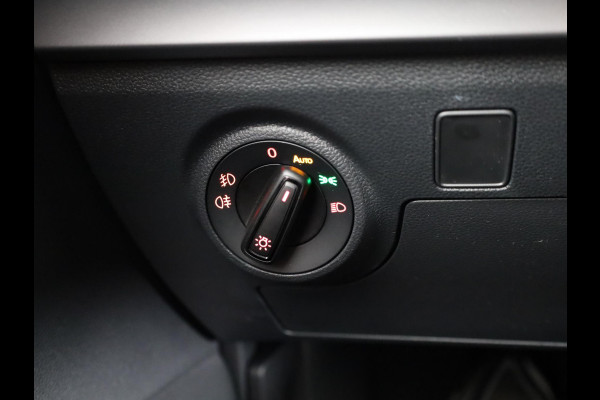 Seat Arona FR Business Connect 1.0 EcoTSI 70 kW / 95 PK SUV 5 | Bucket Seats | 18 inch Velgen 'Performance Machined' | Stoelverwarming | Adaptive Cruise Control | Achteruitrij Camera | Sensoren V+A