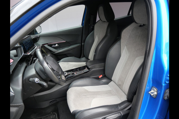 Peugeot e-2008 EV GT-PACK 50 kWh | A.C.C | 3D COCKPIT | TREKHAAK | ALCANTARA LEER!!