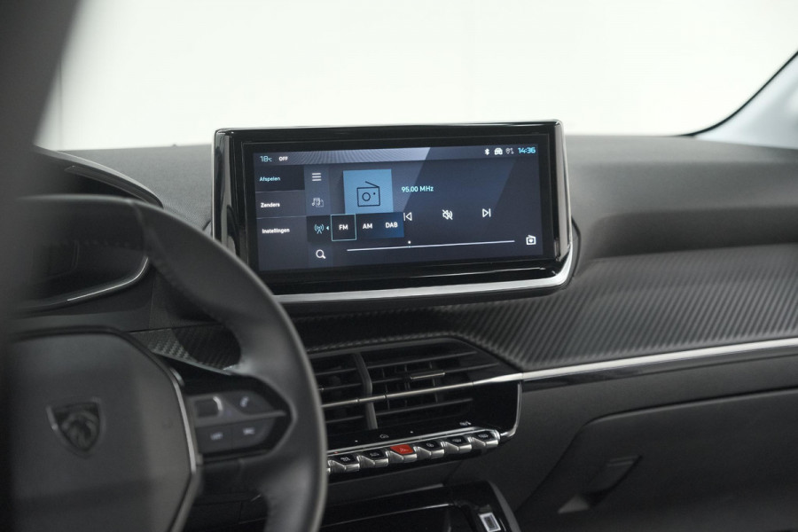 Peugeot 208 PureTech 100 Allure | Apple Carplay | Parkeersensoren | Climate Control