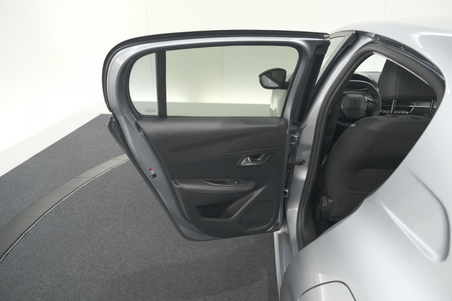 Peugeot 208 PureTech 100 Allure | Apple Carplay | Parkeersensoren | Climate Control