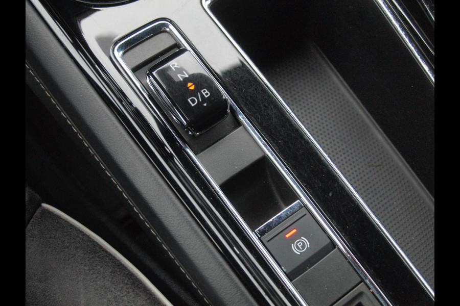 Škoda ENYAQ iV 80 Sportline | SOH 93% | Camera | Trekhaak | Sfeerverlichting | Sportstoelen | Cruise Control |