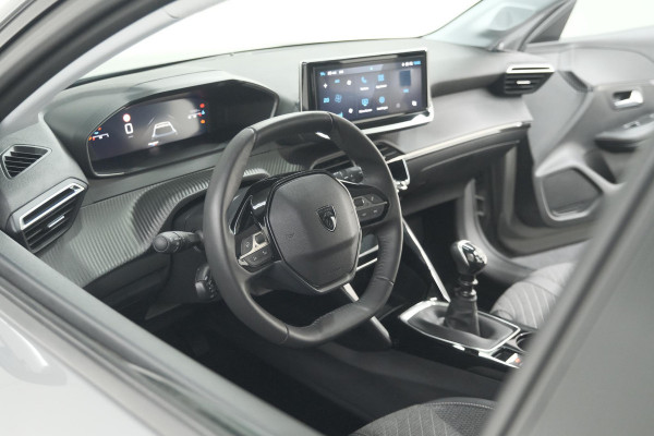 Peugeot 208 PureTech 100 Allure | Gris Selenium | Apple Carplay | Parkeersensoren | Climate Control