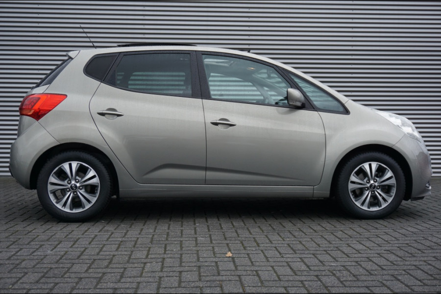 Kia Venga 1.4 Edition | HOGE ZIT | TREKHAAK | PANO | CLIMA | CAMERA