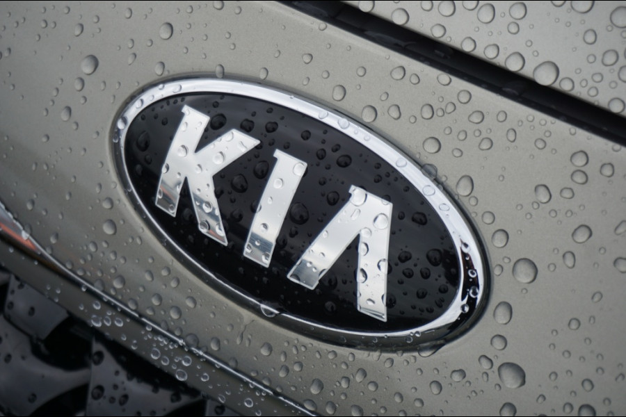 Kia Venga 1.4 Edition | HOGE ZIT | TREKHAAK | PANO | CLIMA | CAMERA