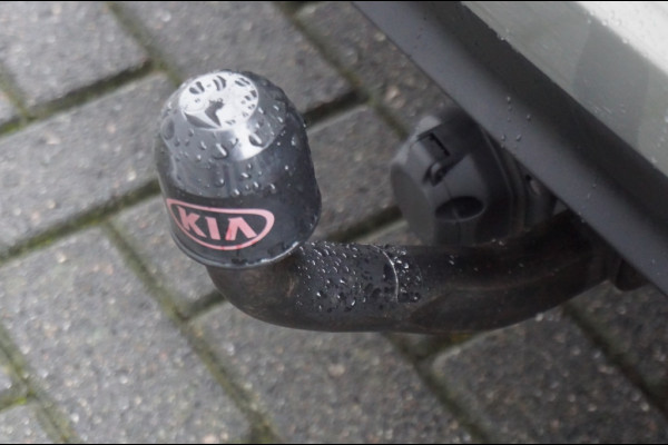 Kia Venga 1.4 Edition | HOGE ZIT | TREKHAAK | PANO | CLIMA | CAMERA
