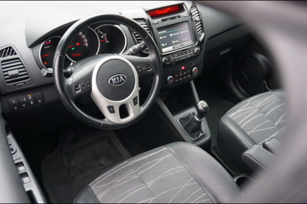 Kia Venga 1.4 Edition | HOGE ZIT | TREKHAAK | PANO | CLIMA | CAMERA