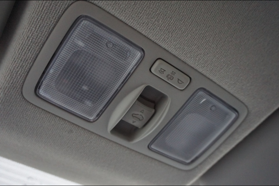 Kia Venga 1.4 Edition | HOGE ZIT | TREKHAAK | PANO | CLIMA | CAMERA