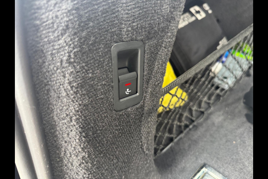 Audi A6 Avant 55 TFSI e quattro Competition 367 PK HUD Pano 360 Trekhaak