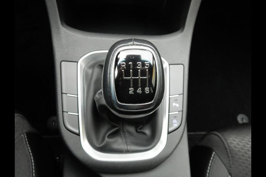 Hyundai i30 1.0 T-GDI*NAVI*CR CONTR*CAMERA*KEYLESS*