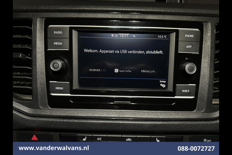 Volkswagen Crafter 2.0 TDI 141pk L3H3 L2H2 Euro6 Airco | Camera | Apple Carplay | Stoelverwarming Android Auto, Parkeersensoren, Bijrijdersbank