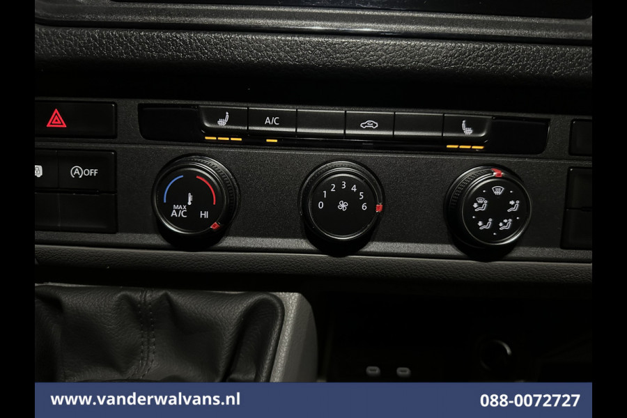Volkswagen Crafter 2.0 TDI 141pk L3H3 L2H2 Euro6 Airco | Camera | Apple Carplay | Stoelverwarming Android Auto, Parkeersensoren, Bijrijdersbank
