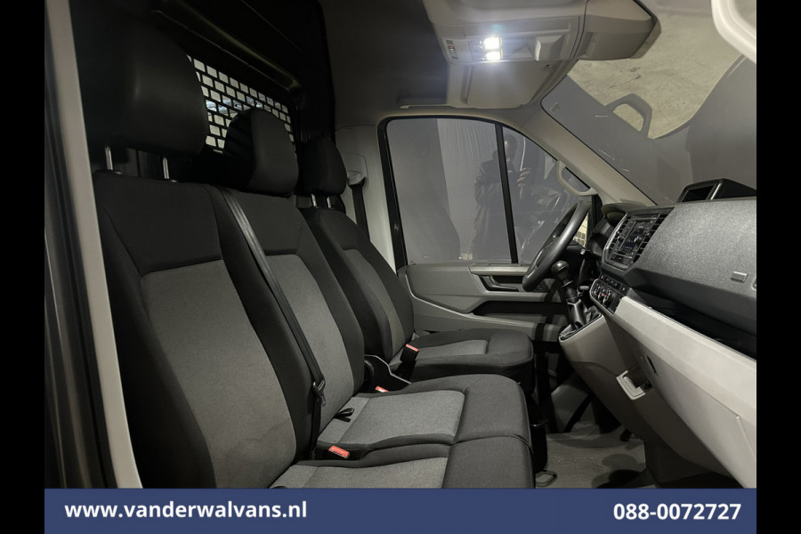 Volkswagen Crafter 2.0 TDI 141pk L3H3 L2H2 Euro6 Airco | Camera | Apple Carplay | Stoelverwarming Android Auto, Parkeersensoren, Bijrijdersbank