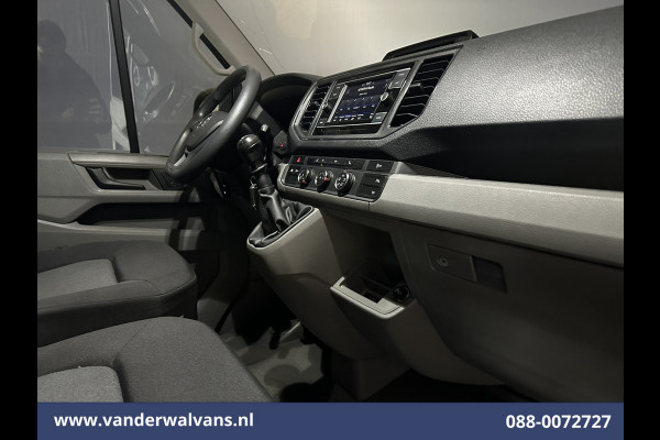 Volkswagen Crafter 2.0 TDI 141pk L3H3 L2H2 Euro6 Airco | Camera | Apple Carplay | Stoelverwarming Android Auto, Parkeersensoren, Bijrijdersbank