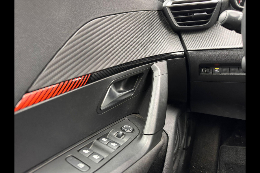 Peugeot e-2008 EV Active Pack 50 kWh | SOH: 92,9% | Climate | Navi | Cruise Control |